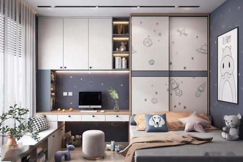 榻榻米與書桌的一體化設計 實用與美觀的完美結合